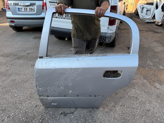 OPEL ASTRA G KASA GRİ SOL ARKA KAPI ORJINAL