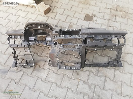 RENAULT TALIANT ÇIKMA PATLAK TORPİDO GÖĞÜS
