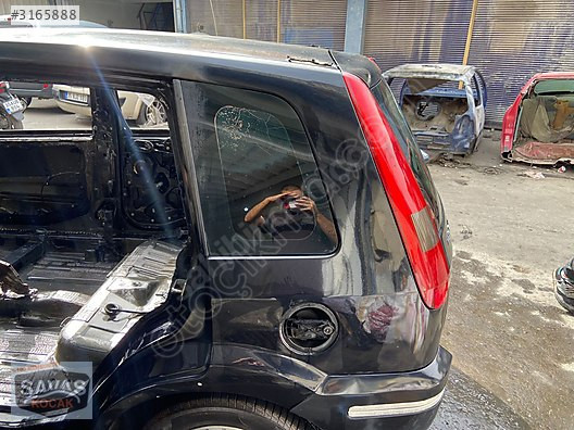Ford Fusion Sol Arka Çamurluk