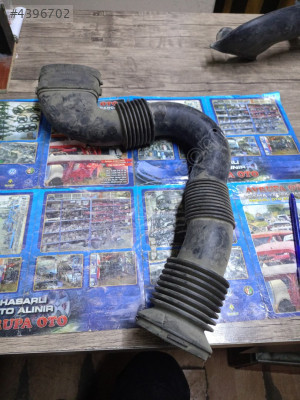 7700100181/E Kango 1.9 hava filtre ön emiş borusu