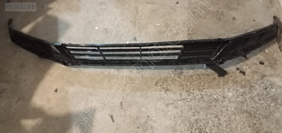 Orjinal Hyundai Bayon Çıkma Ön Tampon Izgarası