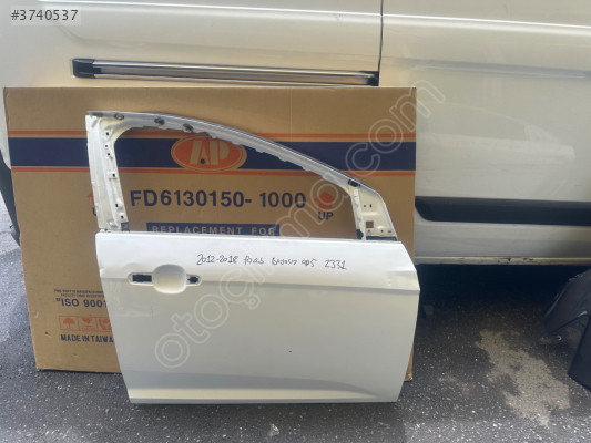 Ford Focus sağ ön kapı 2012-2018