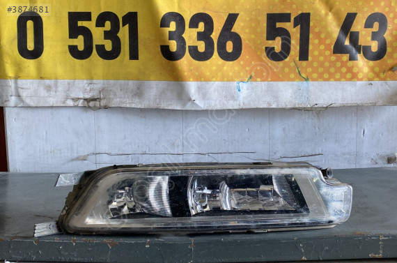 Passat B8 sağ sis farı
