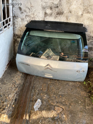 Citroen C4 Bagaj Kapak Parçası - Mert Oto Çıkma Parçaları