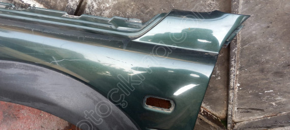 Sol ön çamurluk landrover