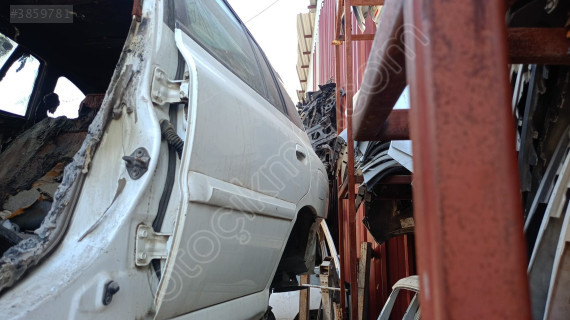 kia rio sol arka kapı dolu