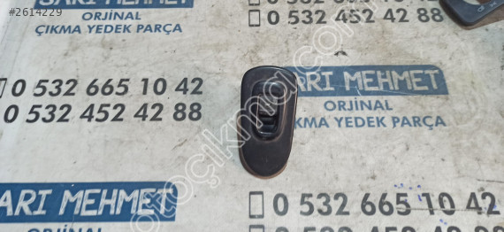 ÇIKMA SEAT LEON SAĞ ÖN CAM DÜĞMESİ  1M0867164