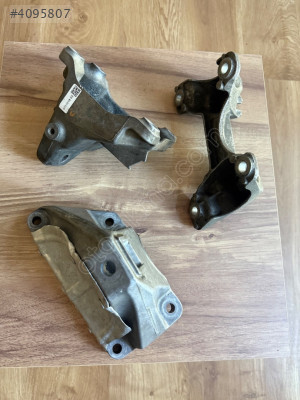 BMW F30 F20 MOTOR KULAĞI