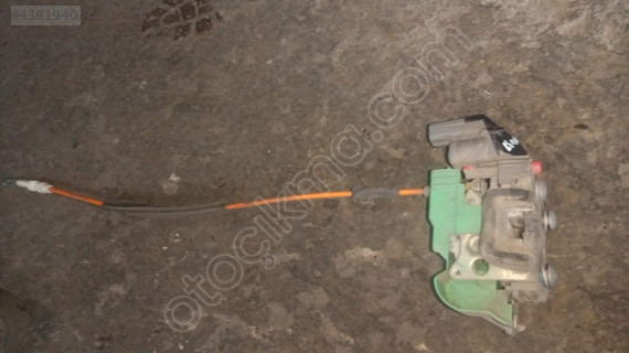 Fiat Linea sol arka kapı kilidi