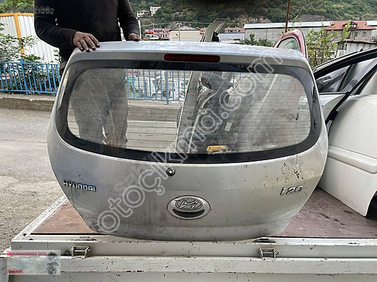HYUNDAİ İ20 BAGAJ KAPAĞI