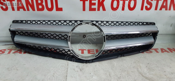 Mercedes E 207 PANJUR