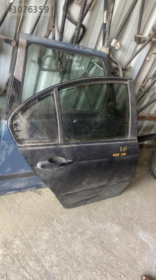 BMW E46 SAĞ ARKA KAPI OTO FEDAİ