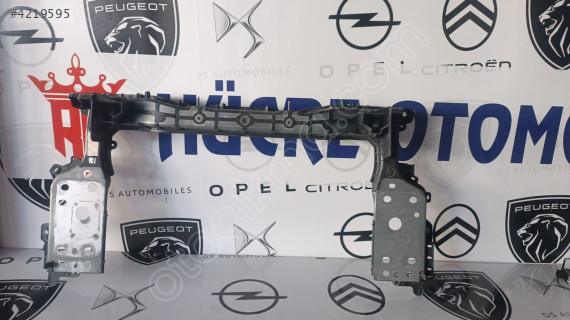 RENAULT MEGANE E-TECH ÖN PANEL ORJ ÇIKMA 625004819R