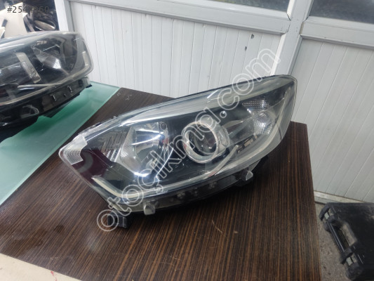 Renault captur sol far orijinal çıkma