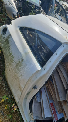 OPEL CORSA D TEK KAPI SAĞ ARKA ÇAMURLUK KESME.OTO ERKAN ÜNYE