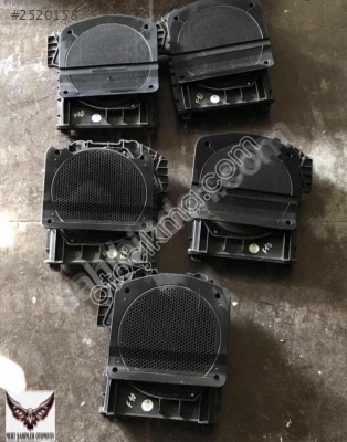 BMW 5 SERİSİ F10 KOLTUK ALTI SUBWOOFER