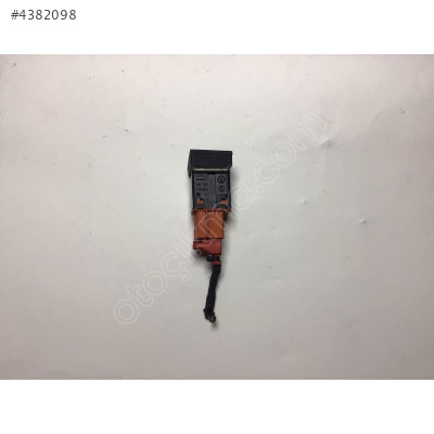 Volkswagen Passat B6 Arka Cam Anahtarı 3C0959563