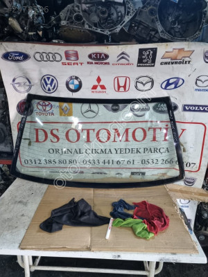 2002-2006 MİTSUBİSHİ LANCER ARKA CAM -DS OTOMOTİV-
