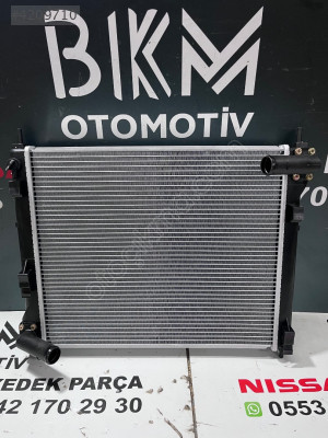 Nissan Juke Su Radyatörü