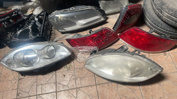 Fiat Linea sağ sol ön far