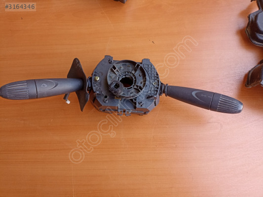 Fiat Albea silecek kolu