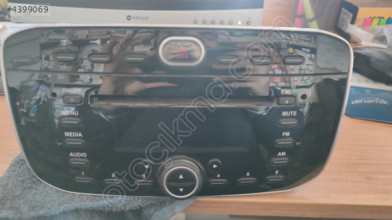 Fiat Punto/ Linea dörtlü flaşör ve teyip komple 0735501368