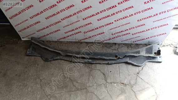 LATİTUDE ÖN CAM IZGARASI KAYHANLAR OTO ÇIKMA
