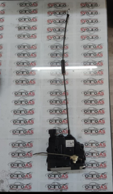 OPEL CORSA SAĞ ÖN KAPI KİLİDİ  13258274