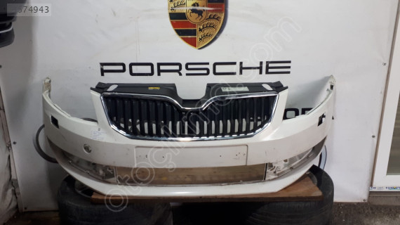 2017 Skoda Octavia Orjinal Çıkma Ön Tampon Panjur Parçası