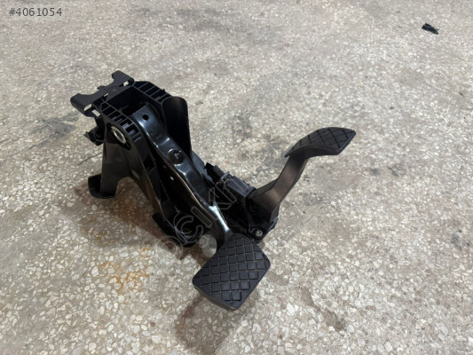 2020-25 CUPRA FORMENTOR OTOMATİK VİTES PEDAL TAKIMI ORJ ÇIKMA