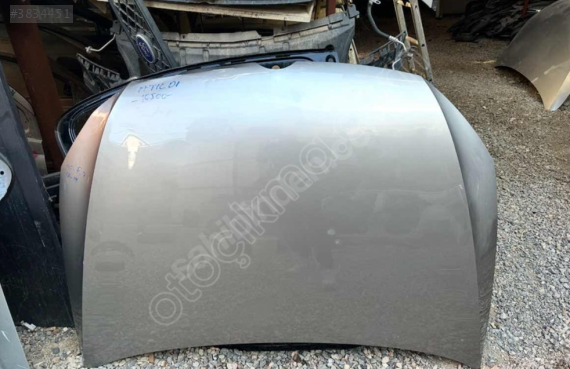VOLKSWAGEN GOLF 7 MOTOR KAPUTU ORJİNAL EYUPCAN OTO'DA