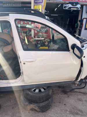 Duster 2014-2018 sağ ön kapı