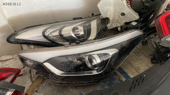 HYUNDAİ İ20 ORJİNAL ÇIKMA  LEDLİ  SOL FAR