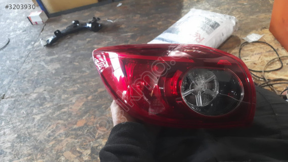 Mazda 3 Hatchback Sol Stop