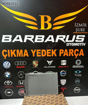 Su Radyatörü Volkswagen Caddy 2.0 Tdi 2015 (5K0121251Q) SIFIR