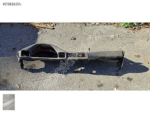 BMW E34 çıkma torpido