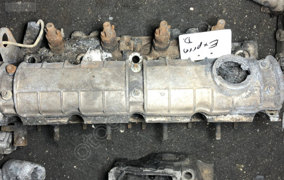 Renault Expres Motor Silindir Kapağı