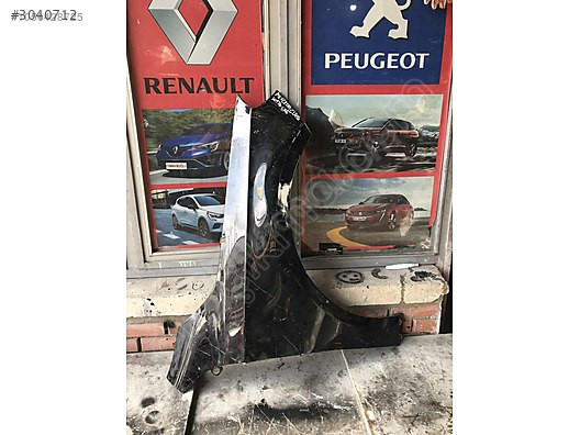 MERCEDES A CLASS W176 SAĞ CAMURLUK
