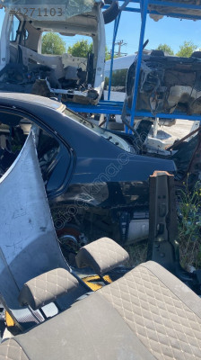 MERCEDES W212 E180 SOL ARKA KESME ÇAMURLUK OTO FEDAİ