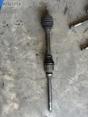 Pejo 605 çıkma aks otomatik