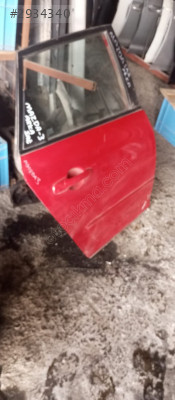 MAZDA 3 SAĞ ARKA KAPI