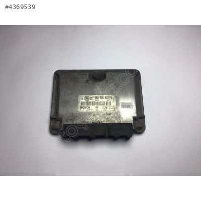 Volkswagen Golf 2.0 Motor Beyni M5.9.2 0261206261 06A906018FK