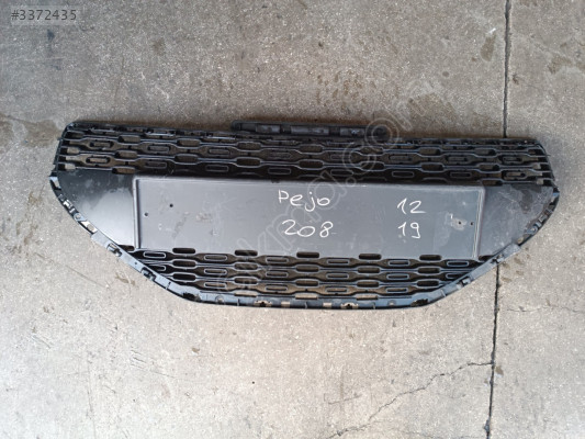 PEUGEOT 208 ÖN TAMPON ORTA IZGARASI