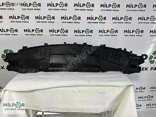 FORD COURİER ÖN CAM ALT IZGARASI et76-r016b26