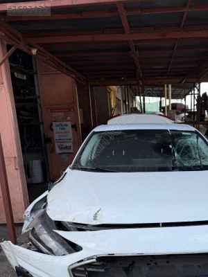 Ford focus 2024 model sadece 510 km de hurda belgeli
