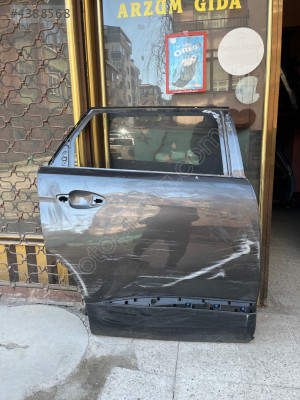 Peugeot 5008 Sağ Arka Kapı Orijinal Hatasız