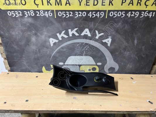 9649644077 Citroen C4 Bardaklık Orjinal Çıkma