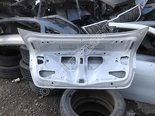 2020 toyota coralla arka bağaj