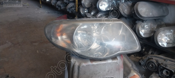 Chrysler voyager Sağ Ön Far