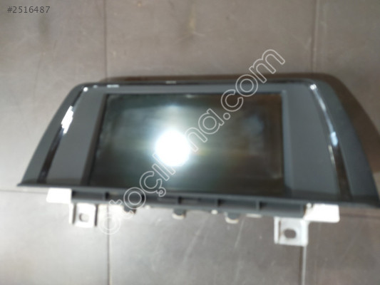 BMW 3 F30 F31 F80 RADYO VE NAVİGASYON EKRANI